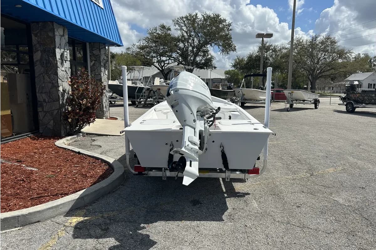 174 Skiff Tiller Deluxe 2